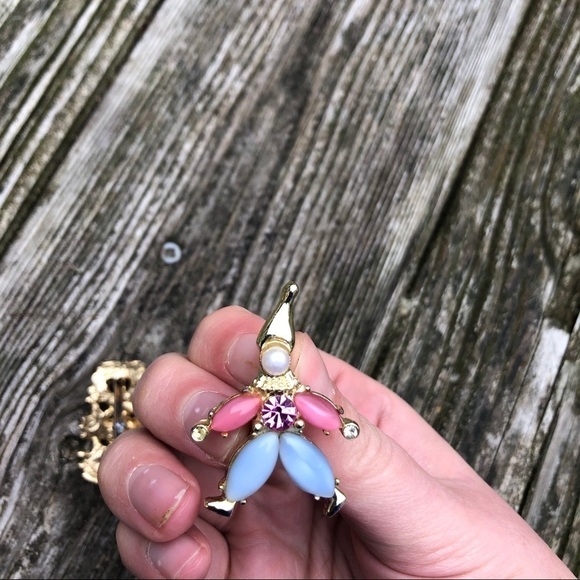 Vintage Clown and Metal Brooch Pin Bundle - Picture 3 of 4